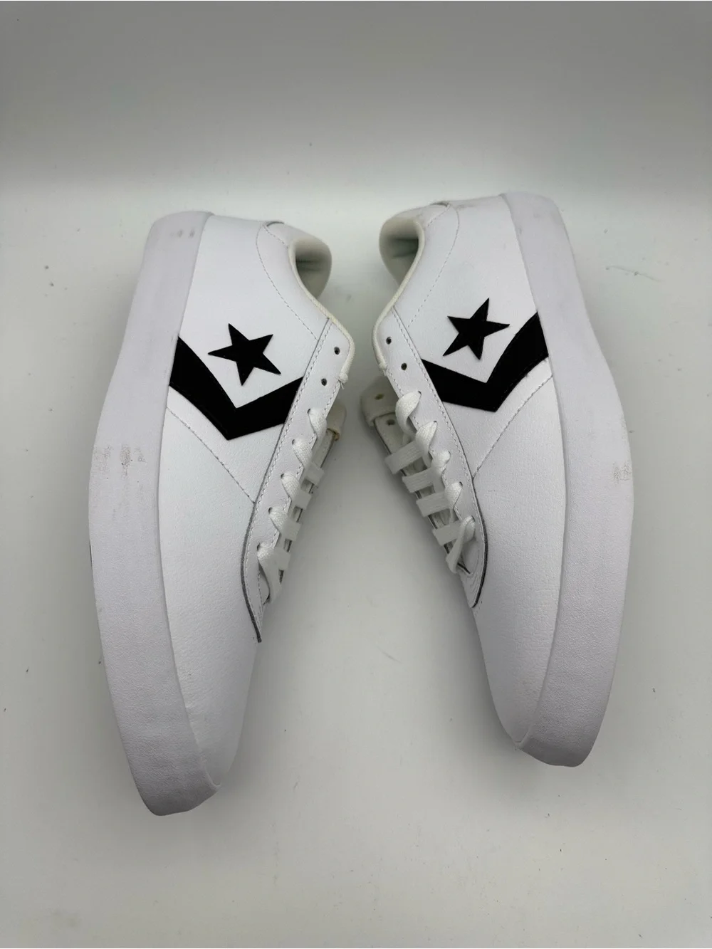 Converse point star